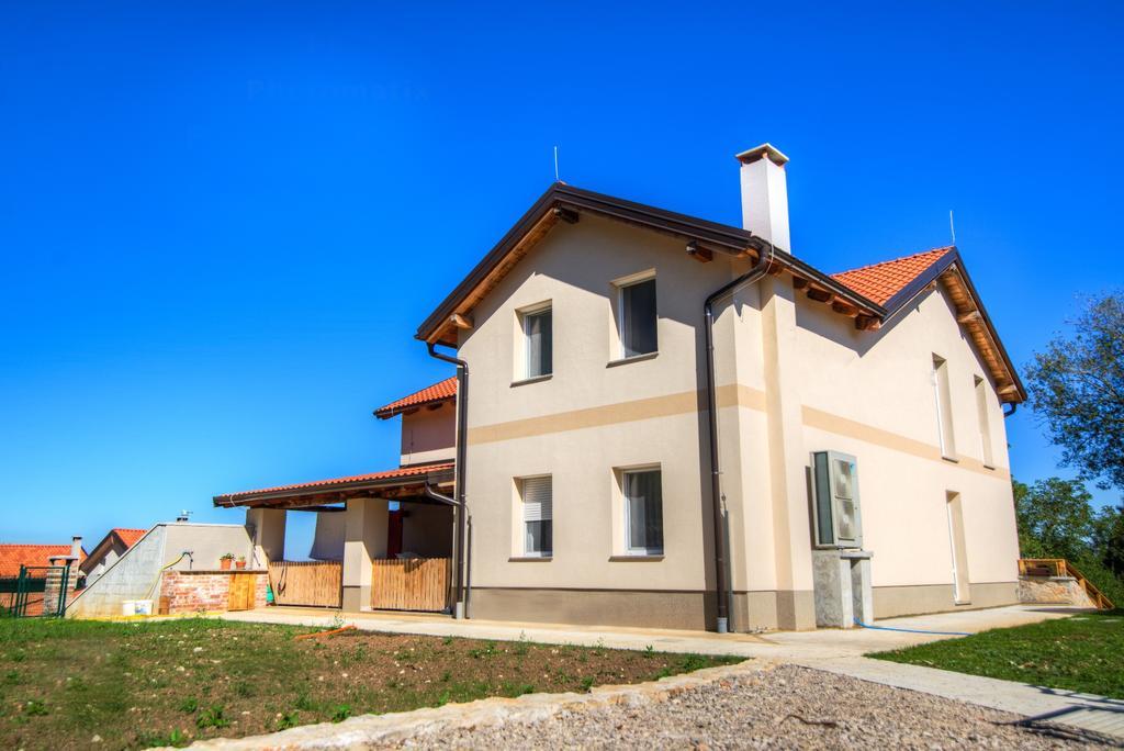 Hotel Dobra Hisa Zdravja Cicarija Golac Exterior foto